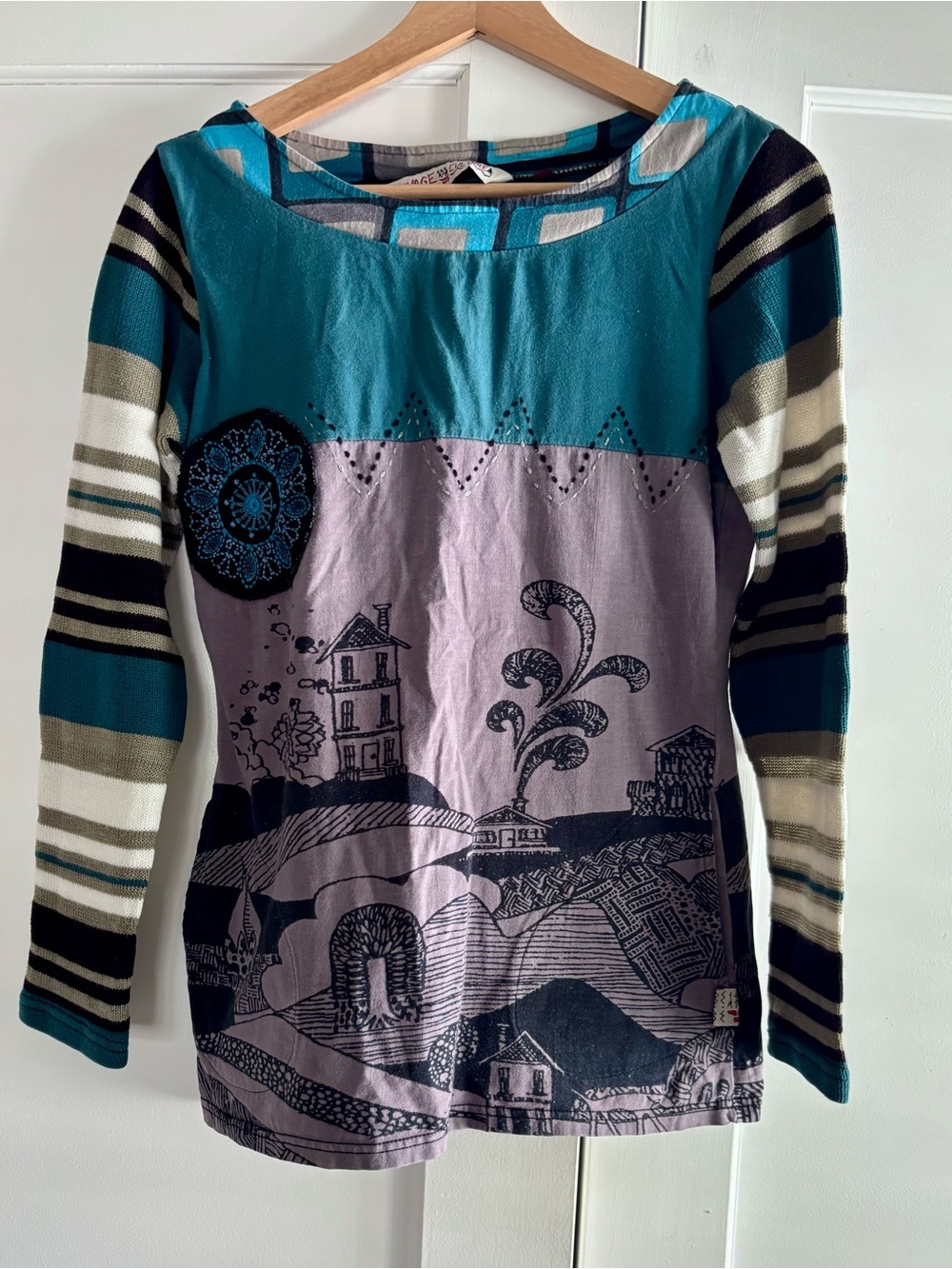 Savage Culture Women's Blue and Gray Printed Long-Sleeve Blouse Size S